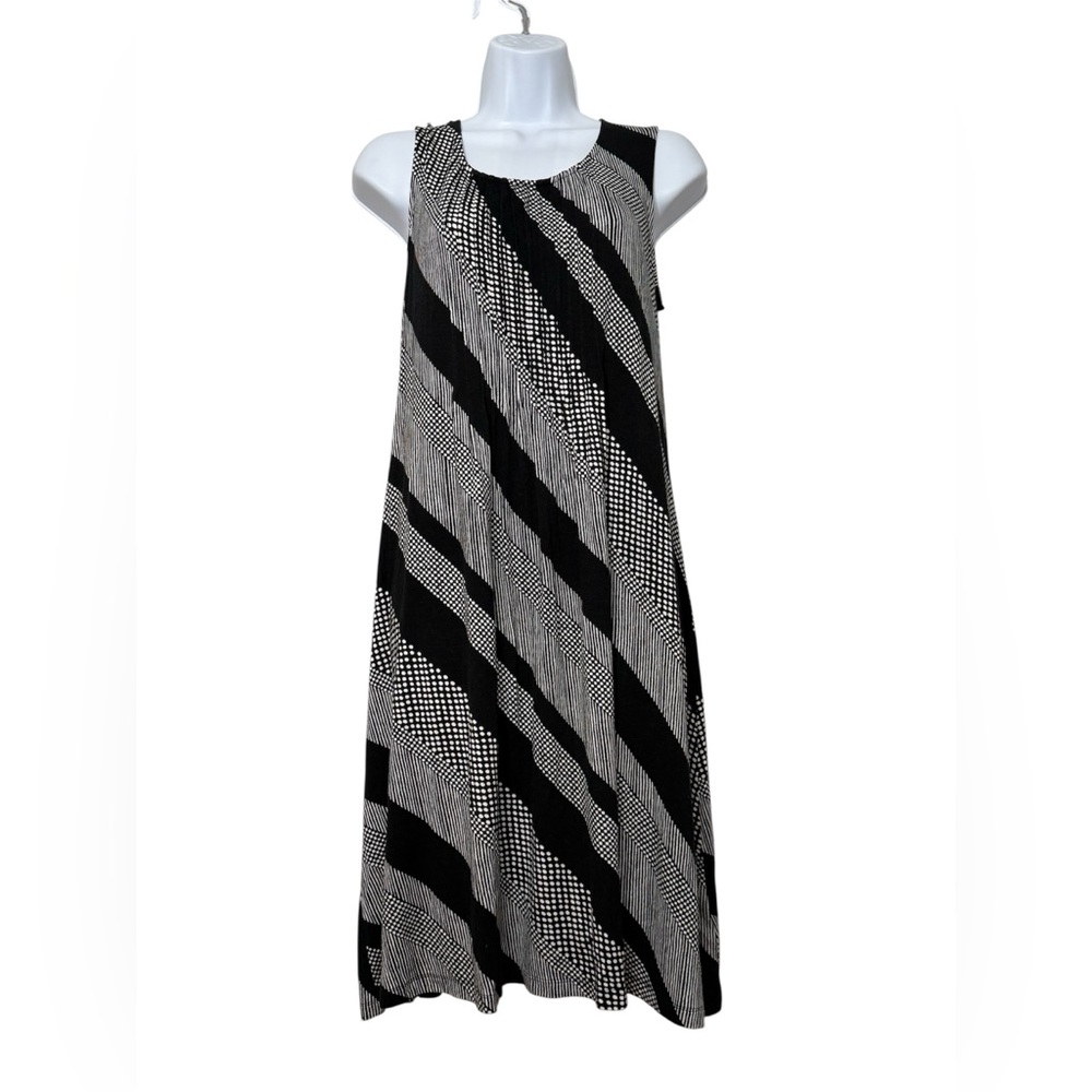 Croft & Barrow Pintuck Sleeveless Dress Jersey Black White Stripe Stretchy Art M